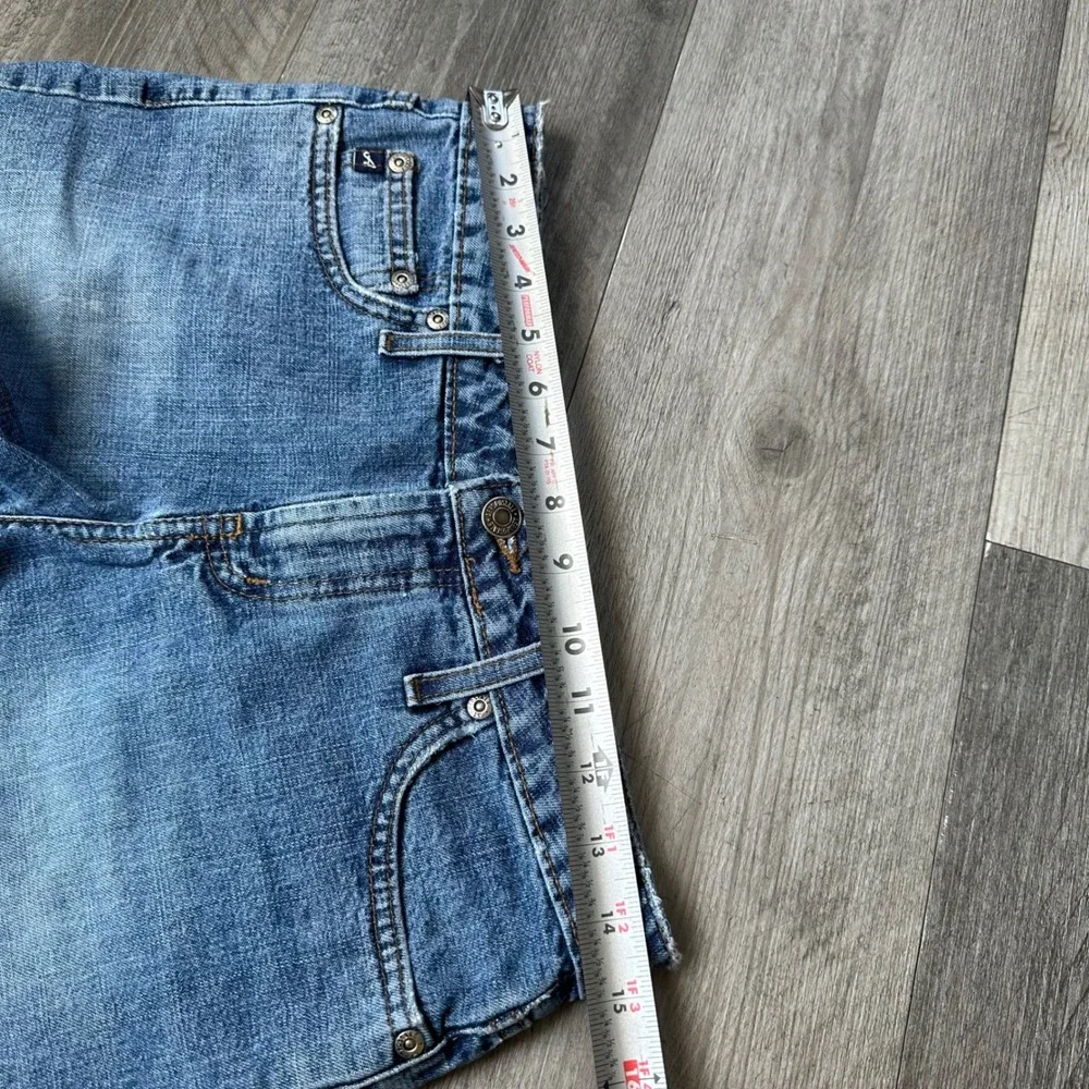 Y2K Aeropostale Blue Denim Shorts Women's 3/4 Mid Rise Raw Hem Pockets